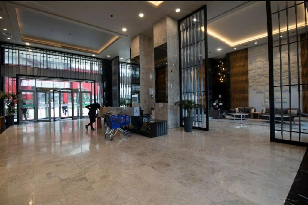 Atasehir Metropol Avm'de Daire Daire İstanbul